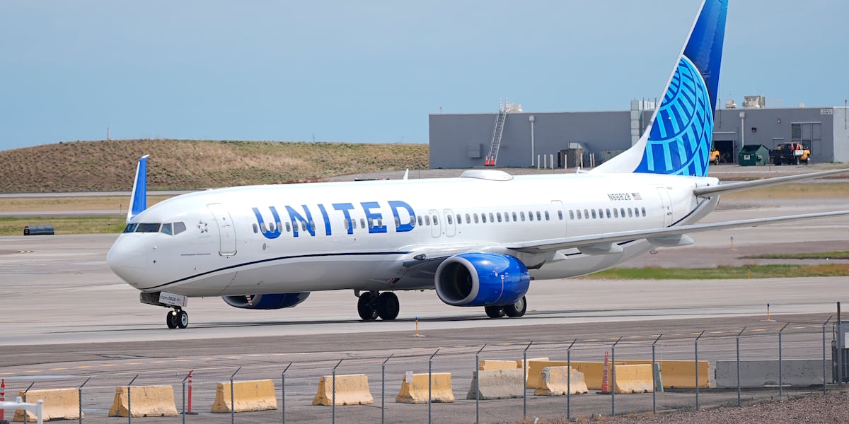 United Airlines Faces Travel Chaos: Ground Stops Implemented Due to Tech Troubles