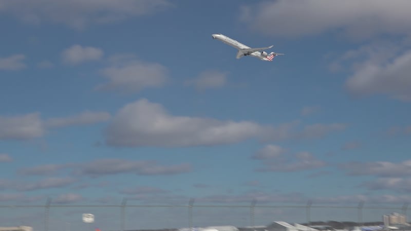 Plane takes off after flights resume at Bangor International Airport