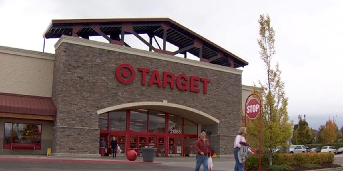 Target raises starting hourly pay to $15