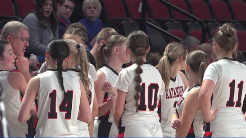 No. 2 Cougars 46, No. 3 Royals 37