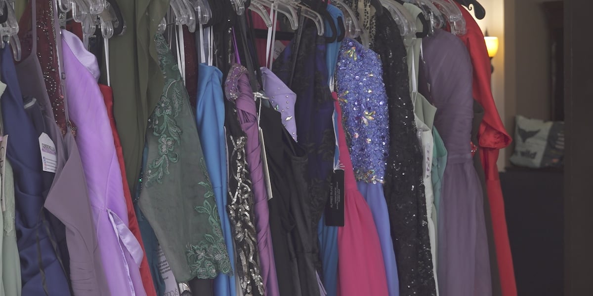 You Can See It in Their Eyes': Cinderella Project Brings Confidence to Prom Night You Can See It in Their Eyes': Cinderella Project Brings Confidence to Prom Night
