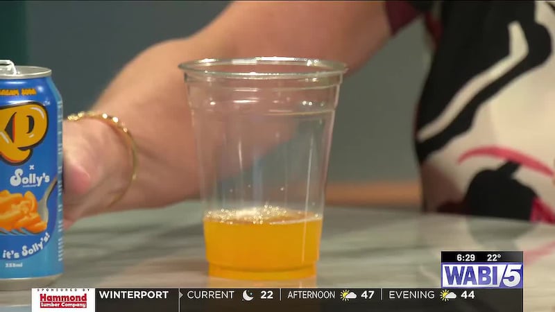 Yucktober: Joy, Alyssa, & Todd try mac n cheese flavored soda